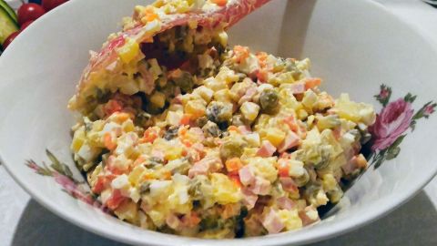 Ці помилки зіпсують ваш "Олів'є": ніколи так не робіть!