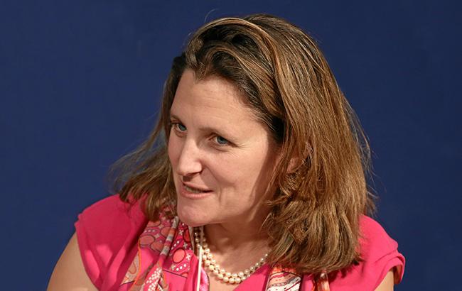 МЗС анонсував візит до України міністра закордонних справ Канади