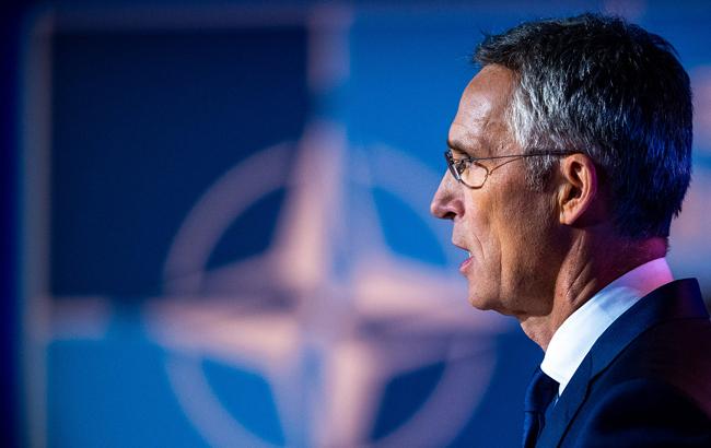 Европа должна защищаться в рамках НАТО, - Столтенберг