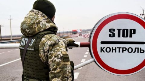 Венгрия изменила правила пересечения границы для украинцев