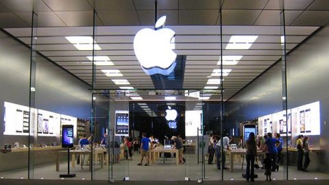 Apple отложит массовое производство iPhone 2020 года