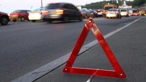 На автодорозі Київ-Чоп сталось потрійне ДТП, постраждали чотири людини