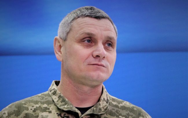 Может вручить даже руководитель ЖЭКа. В ВСУ рассказали о законных способах получения повестки