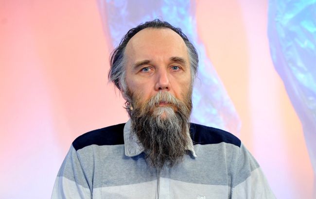 Влияние идеолога "русского мира" Дугина на Путина выросло, - "Медуза"