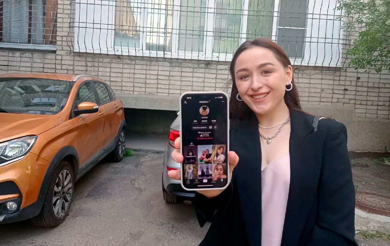 СБУ объявила подозрение российской блогерше, она призывала "добивать у...
