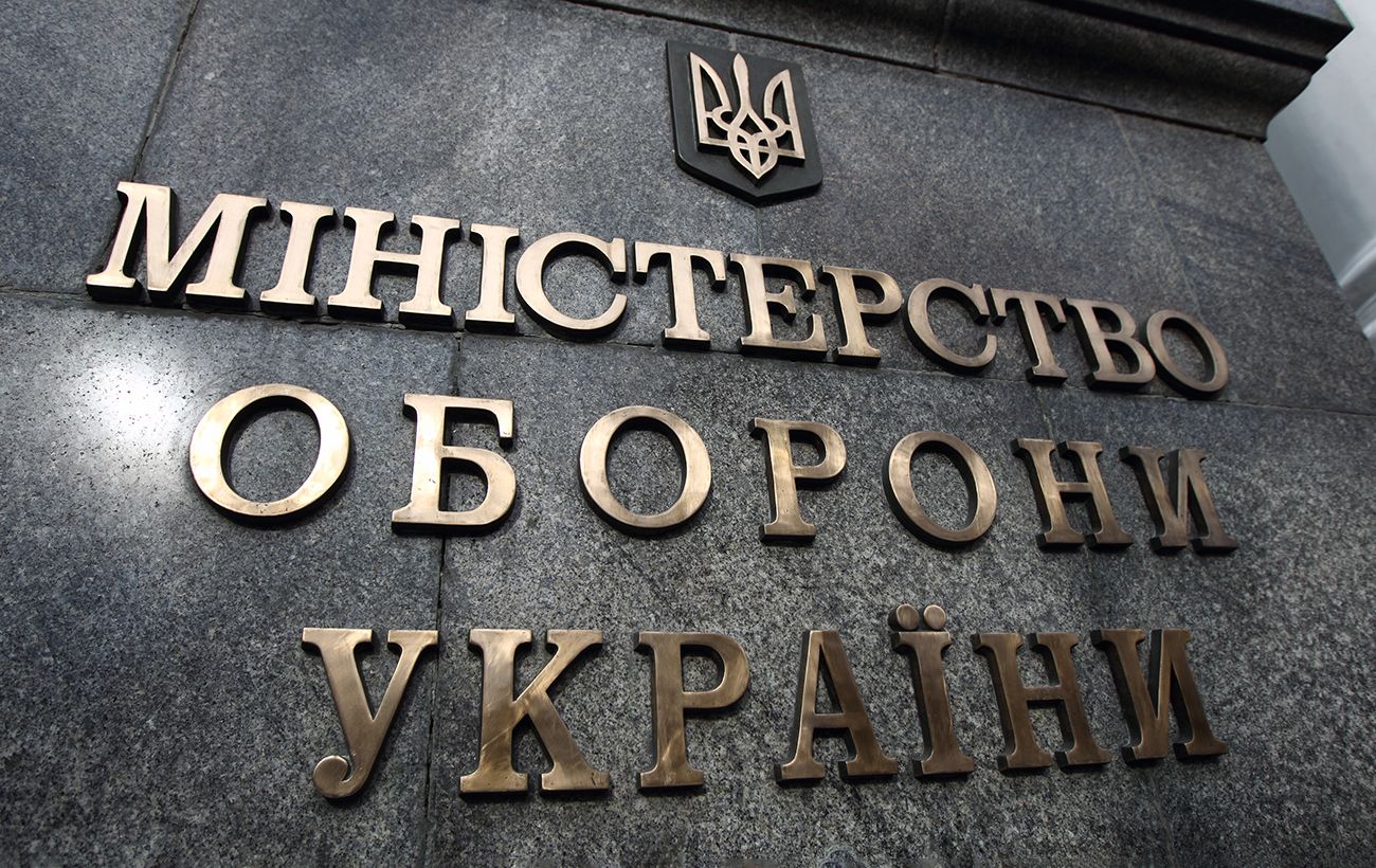 В Міноборони не виключають участь компаній Куршутова у тендерах АОЗ і Держспецзв’язку