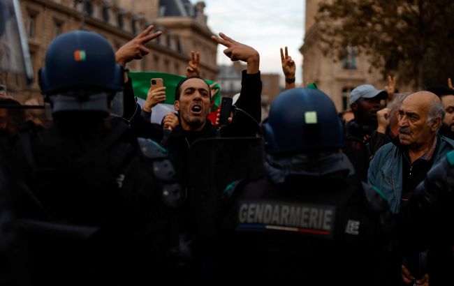 Франция побила рекорд переполненности тюрем: заключенных больше, чем коек