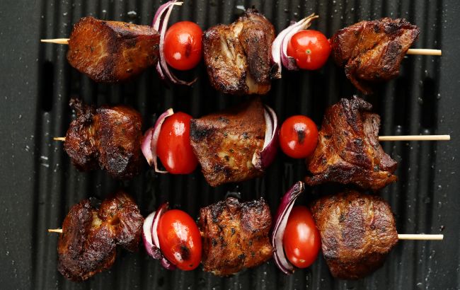 Назван вкуснейший маринад для шашлыка. Вы больше не будете готовить по-другому!