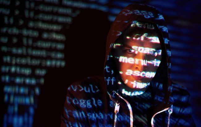 "Использовали грубую силу": США и Британия обвинили ГРУ в сотнях кибератаках за два года