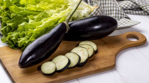 Кулінар поділився рецептом баклажанної ікри "по-народному": треба буде мікрохвильовка