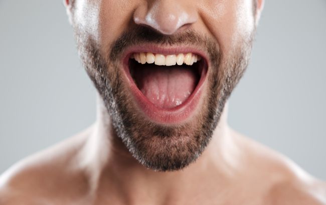 Ці симптоми на язику не можна ігнорувати: лікарі назвали небезпечні ознаки