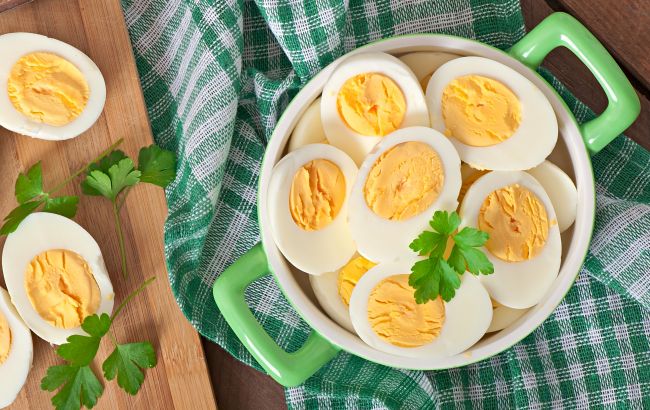 Як зварити яйця круто без каструлі: знадобиться лише 10 хвилин