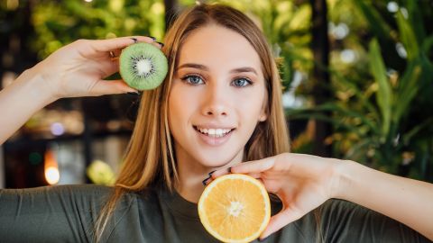 Добавьте это в рацион: правила питания для чистой и здоровой кожи