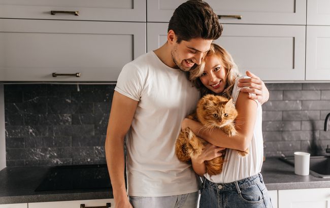 Які дивацтва в поведінці жінки насправді приваблюють чоловіків