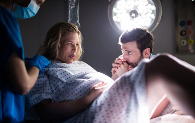 Как получить помощь при рождении ребенка во время войны: инструкция