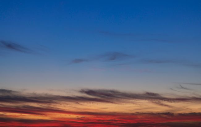 "Нужно готовиться". Астроном рассказал, чем уникальны серебристые облака и можно ли их "поймать"