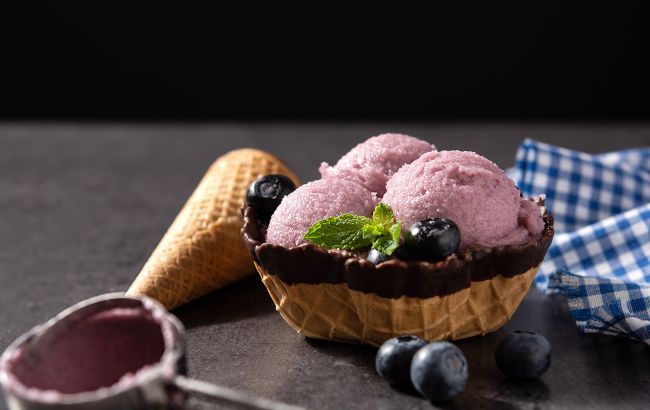 Как приготовить черничное мороженое самостоятельно: рецепт от диетолога