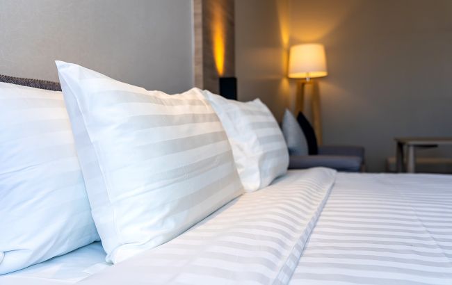 Как часто нужно стирать постельное белье, чтобы защититься от бактерий