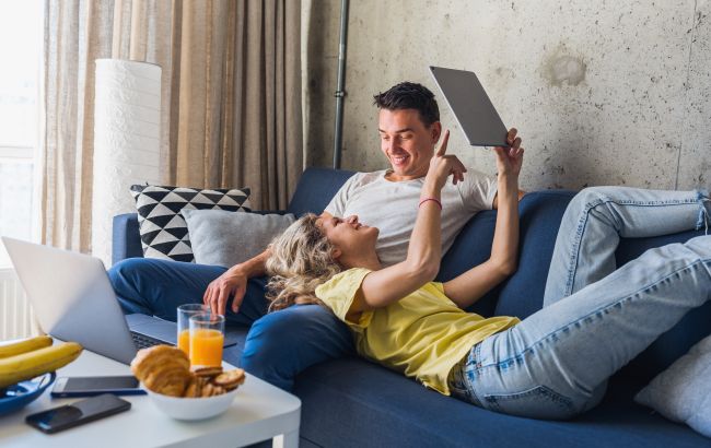 Психологи розповіли, як поводиться чоловік, якщо він дійсно закоханий