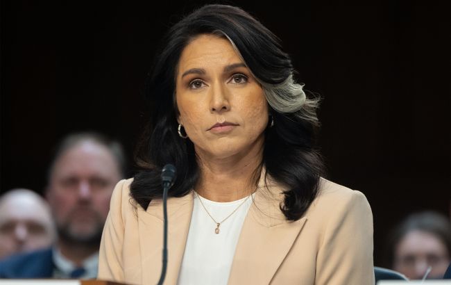 Голова розвідки США неочікувано йде у відставку