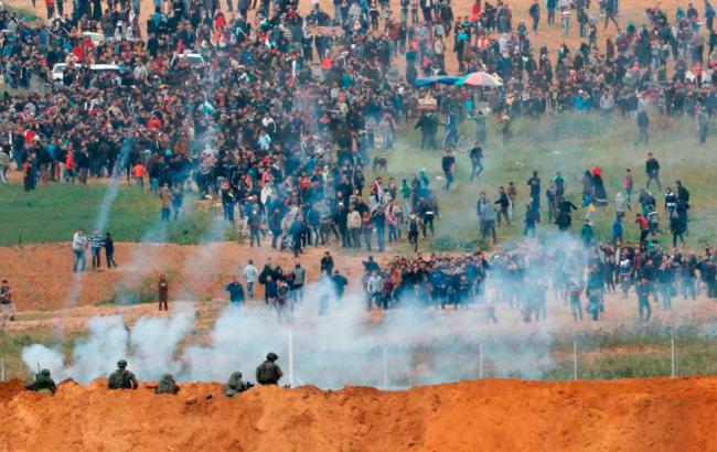 В столкновениях на границе Израиля и сектора Газа погибли 15 человек