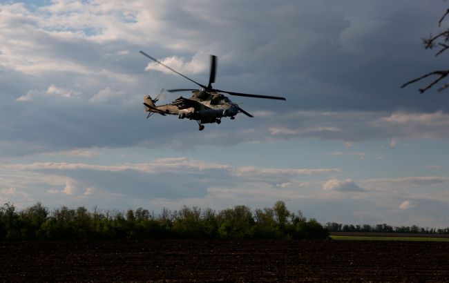 Тройка вертолетов ВСУ нанесла удар по скоплению врага под Херсоном, - ОК "Юг"