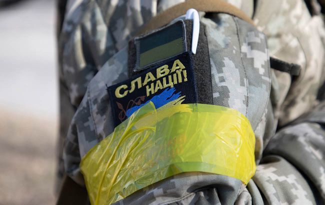 ЗСУ захопили як трофей копію прапора, встановленого у 1945 році над Рейхстагом