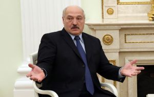Після істерик Лукашенка про війну в Білорусі заявили про відсутність ознак агресії