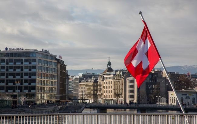 Крупнейший банк Швейцарии отреагировал на обвинения в обходе санкций против РФ