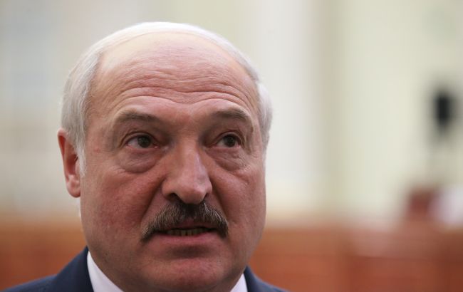 Лукашенко несподівано оголосив перевірку готовності білоруських військ