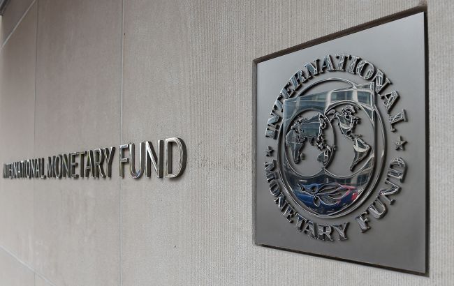 Україна зробила крок до першого перегляду програми МВФ
