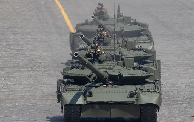 Росіяни перекинули до Білорусі ще понад десять танків, - "Гаюн"