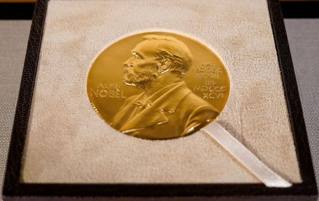 Оголошено лауреатів Нобелівської премії-2023 з фізіології та медицини