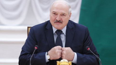 Лукашенко пояснив, навіщо йому "ядерка": Білорусі загрожує "переворот", просить вірити на слово