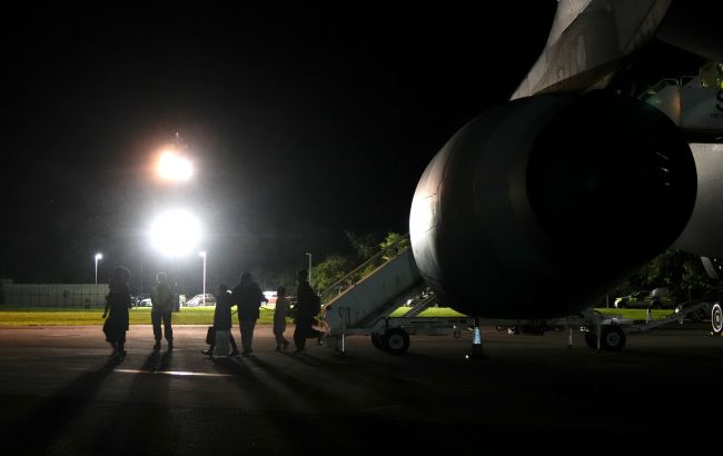 Франция прекратит эвакуацию людей из Афганистана 27 августа