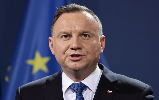 Польша осуждает попытки России аннексировать территорию Украины, - Дуда