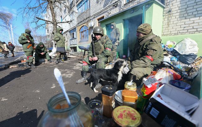 "Ночуем в свалке, нас бросили": вот как выглядит "грозная армия ДНР"