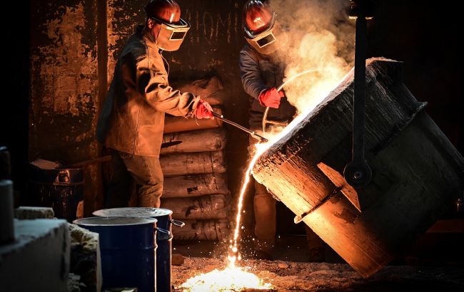 Без грошей на декарбонізацію Україна може втратити промисловість, - ЦЕРН