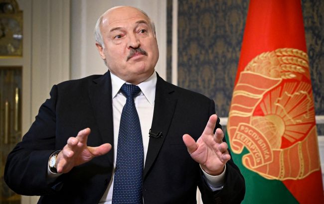 Лукашенко пригрозив "війною на всі гроші" з Польщею через плани збивати об'єкти РФ