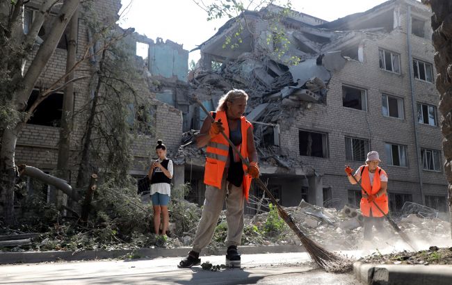 Россияне ночью ударили по Николаеву ракетами С-300