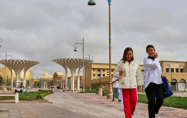 В Казахстане намекнули россиянам, что заберут Астрахань, Оренбург и Алтай. Это видео наделало шума
