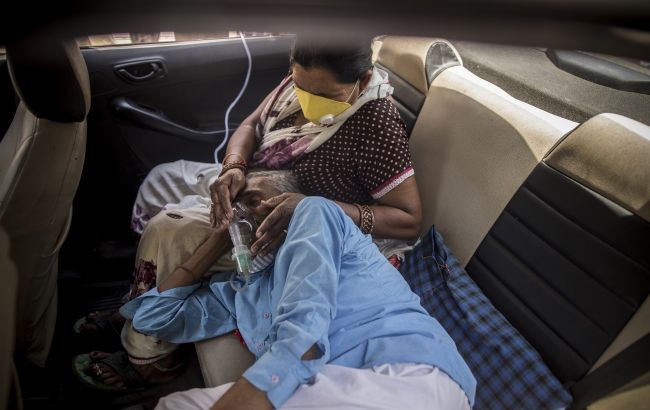 В Индии число заболевших "черной плесенью" превысило 30 тысяч