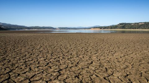 В США на крупном водохранилище наблюдается нехватка воды