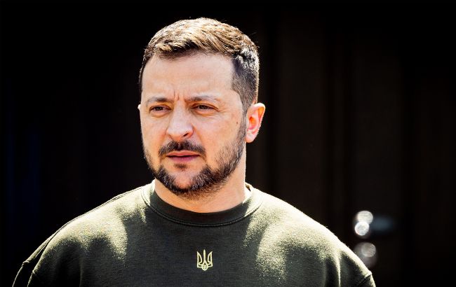 Зеленский предложил Папе Римскому присоединиться к украинской "формуле мира"