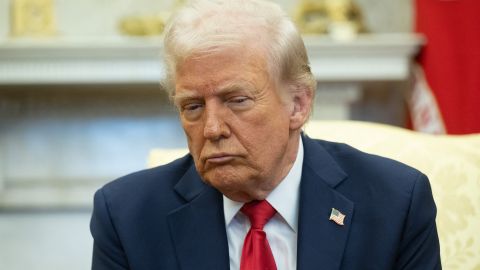 Трамп после дискуссий с Путиным заявил о "хороших" шансах завершить войну