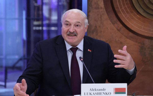 "Не Трампу диктувати": Лукашенко здивував заявою про вибори в Україні
