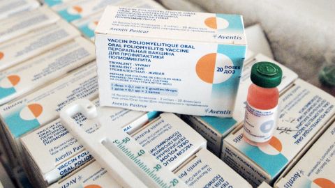 В Украине из-за вспышки полиомиелита начинается кампания по прививкам: что нужно знать родителям
