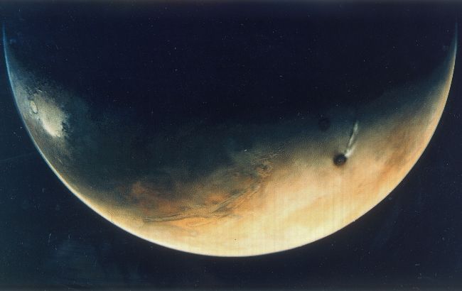 Какой закат на Марсе? NASA поделилось уникальными снимками