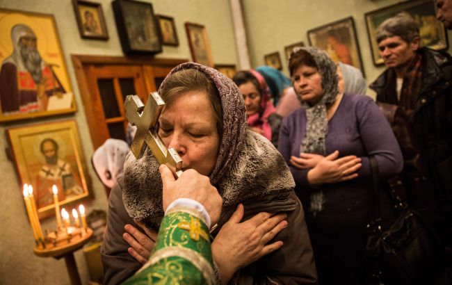 В сети говорят о массовом свозе сторонников УПЦ МП в Киев для молитвы за Россию: что известно