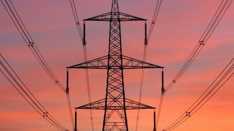 За прошедшую неделю энергетики вернули свет в дома почти 95 тысяч семей, - ДТЭК